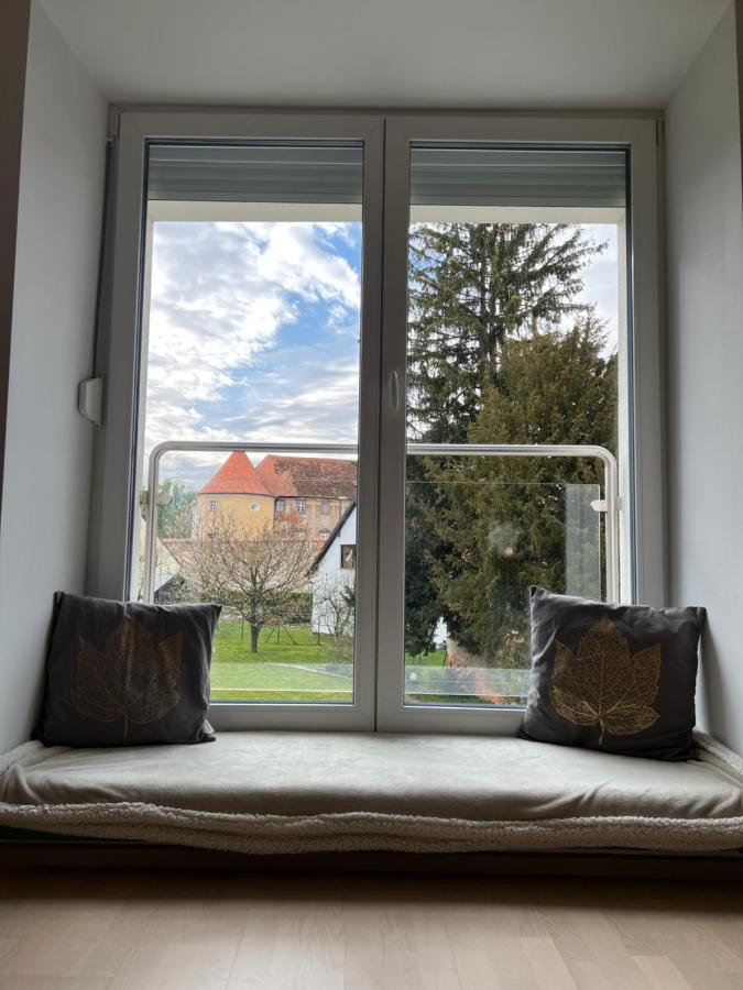 Om Yoga Center Appartement Slovenska Bistrica Buitenkant foto