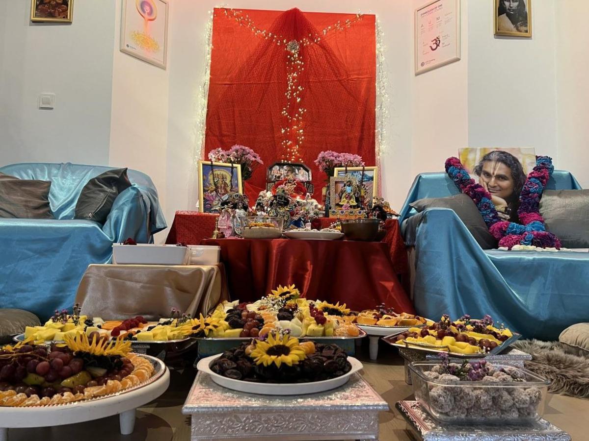 Om Yoga Center Appartement Slovenska Bistrica Buitenkant foto
